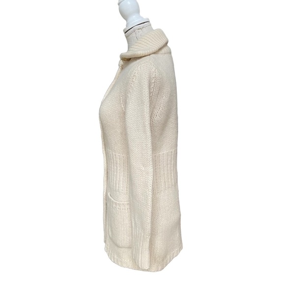 Gap Wool & Agora Blend Chunky Knit Minimalist Open Front Cardigan Size: M - Picture 4 of 10